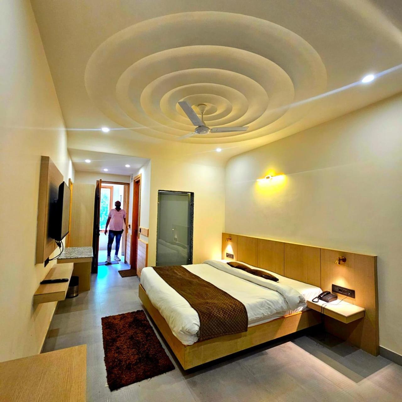 Meraki Khang Manali Экстерьер фото